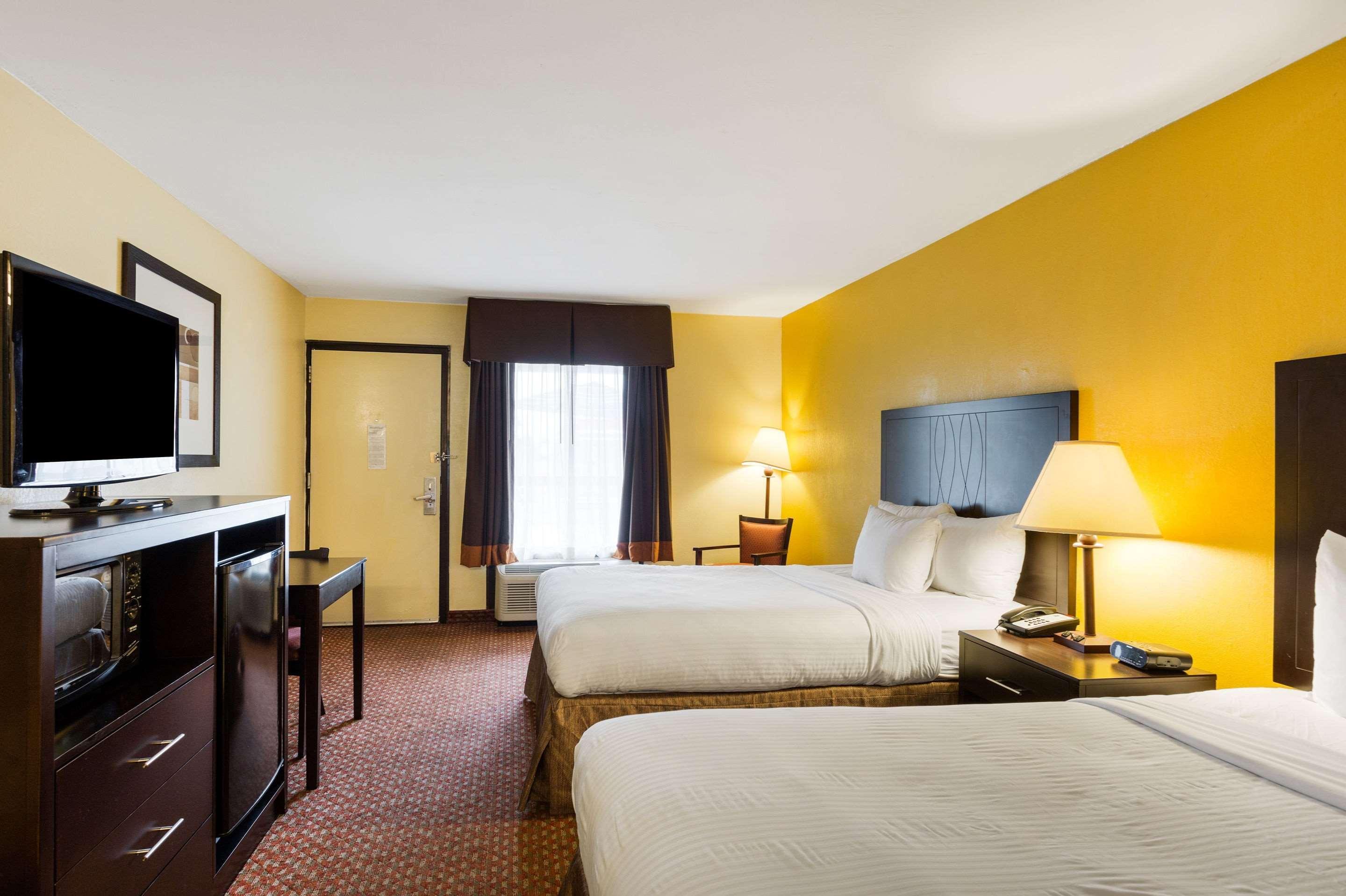 Quality Inn Indianola Eksteriør billede