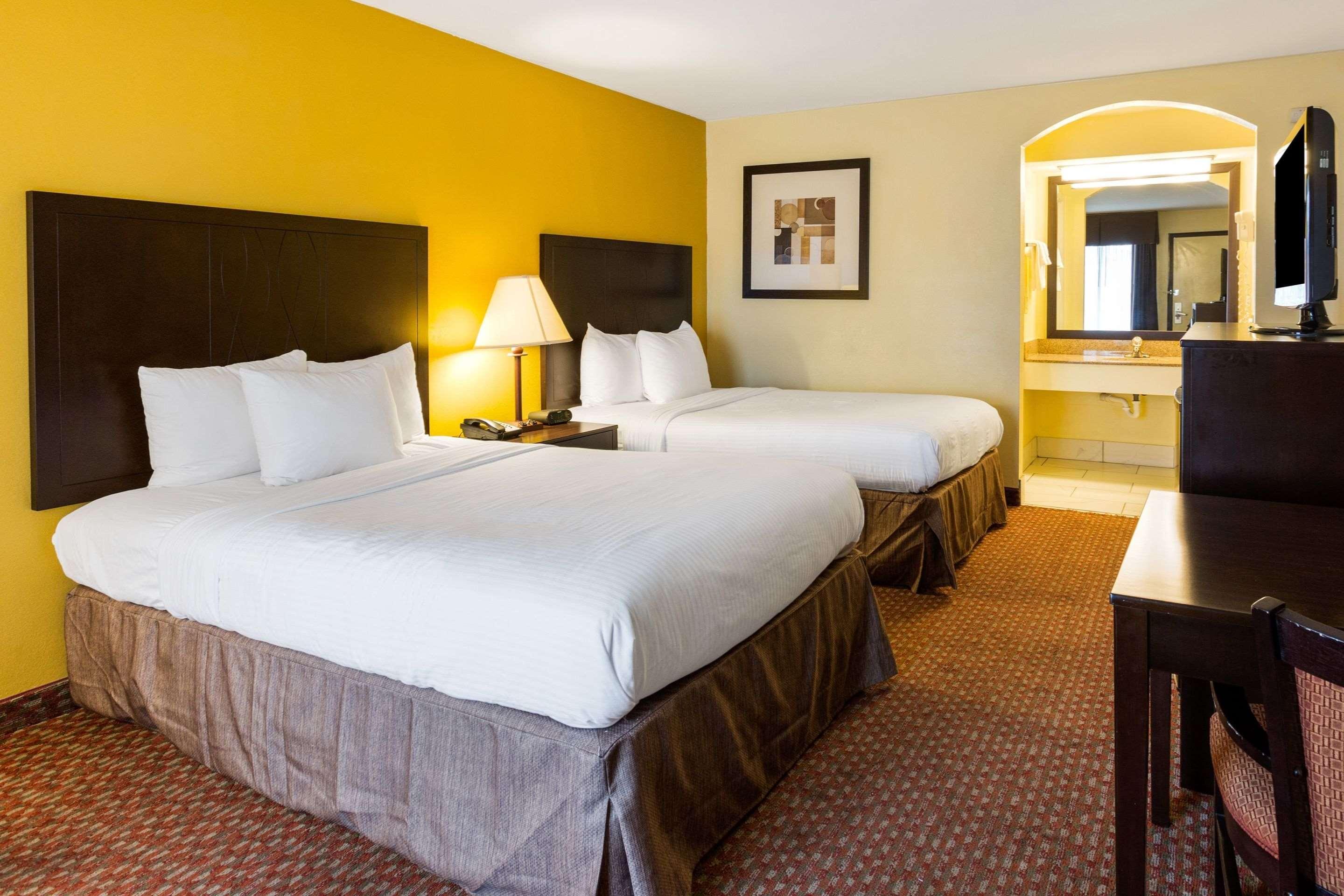 Quality Inn Indianola Eksteriør billede
