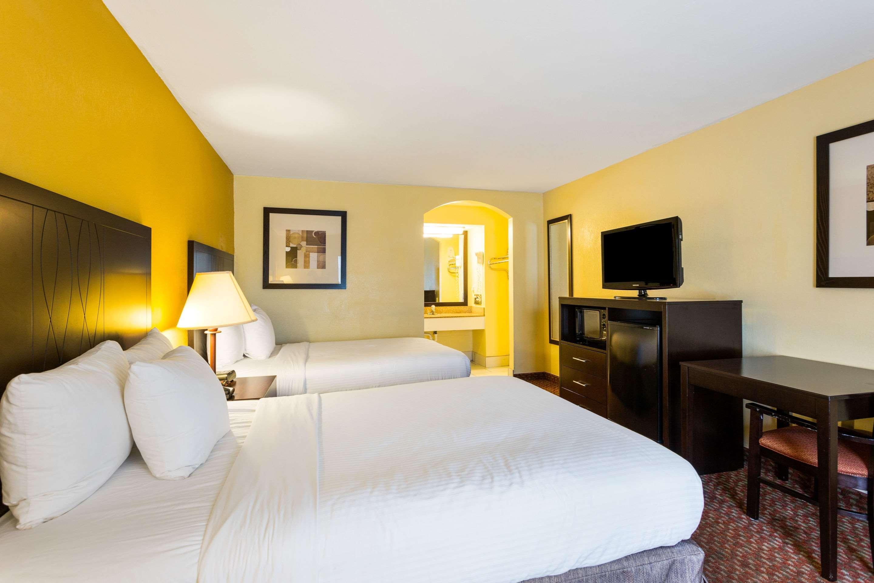 Quality Inn Indianola Eksteriør billede