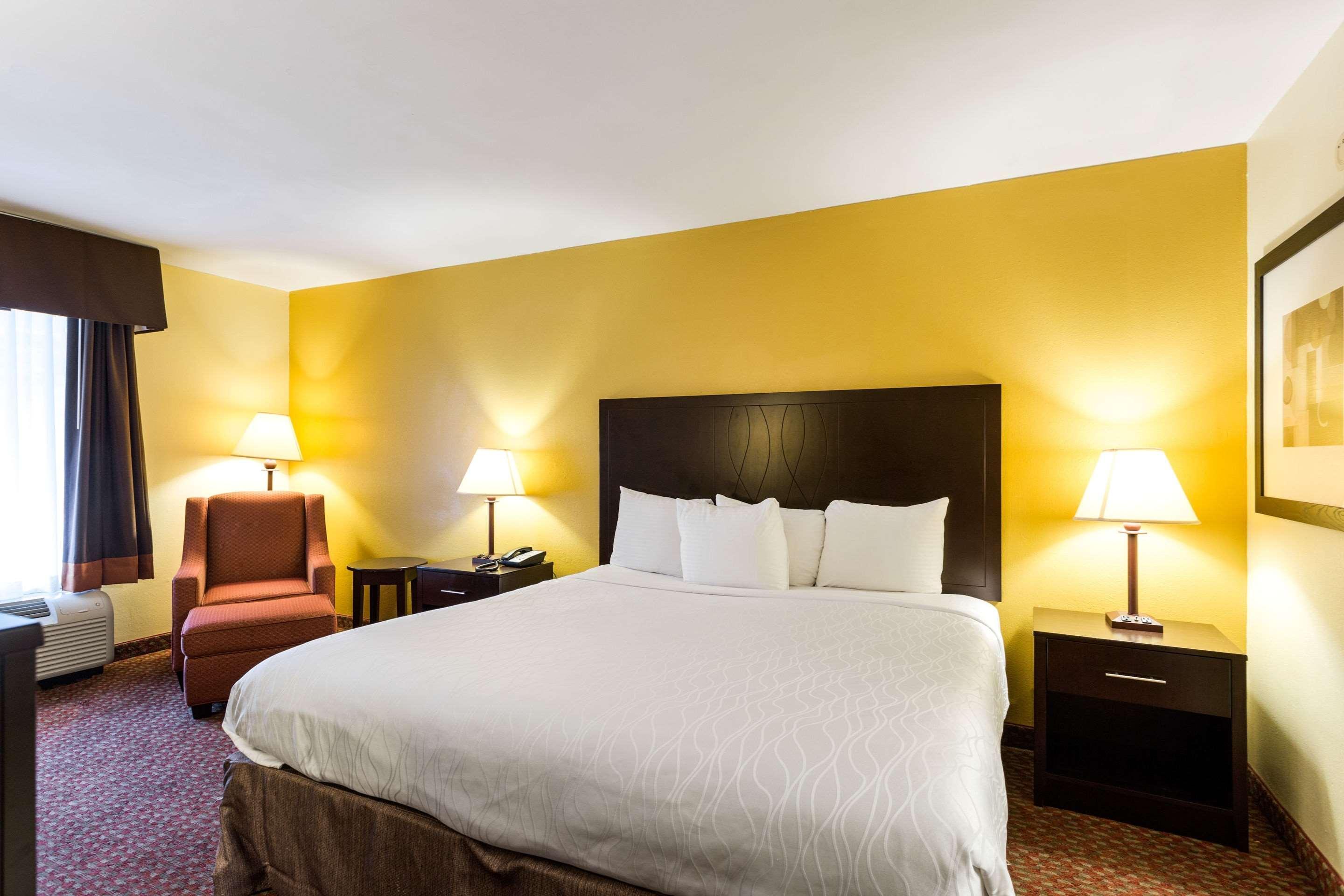 Quality Inn Indianola Eksteriør billede