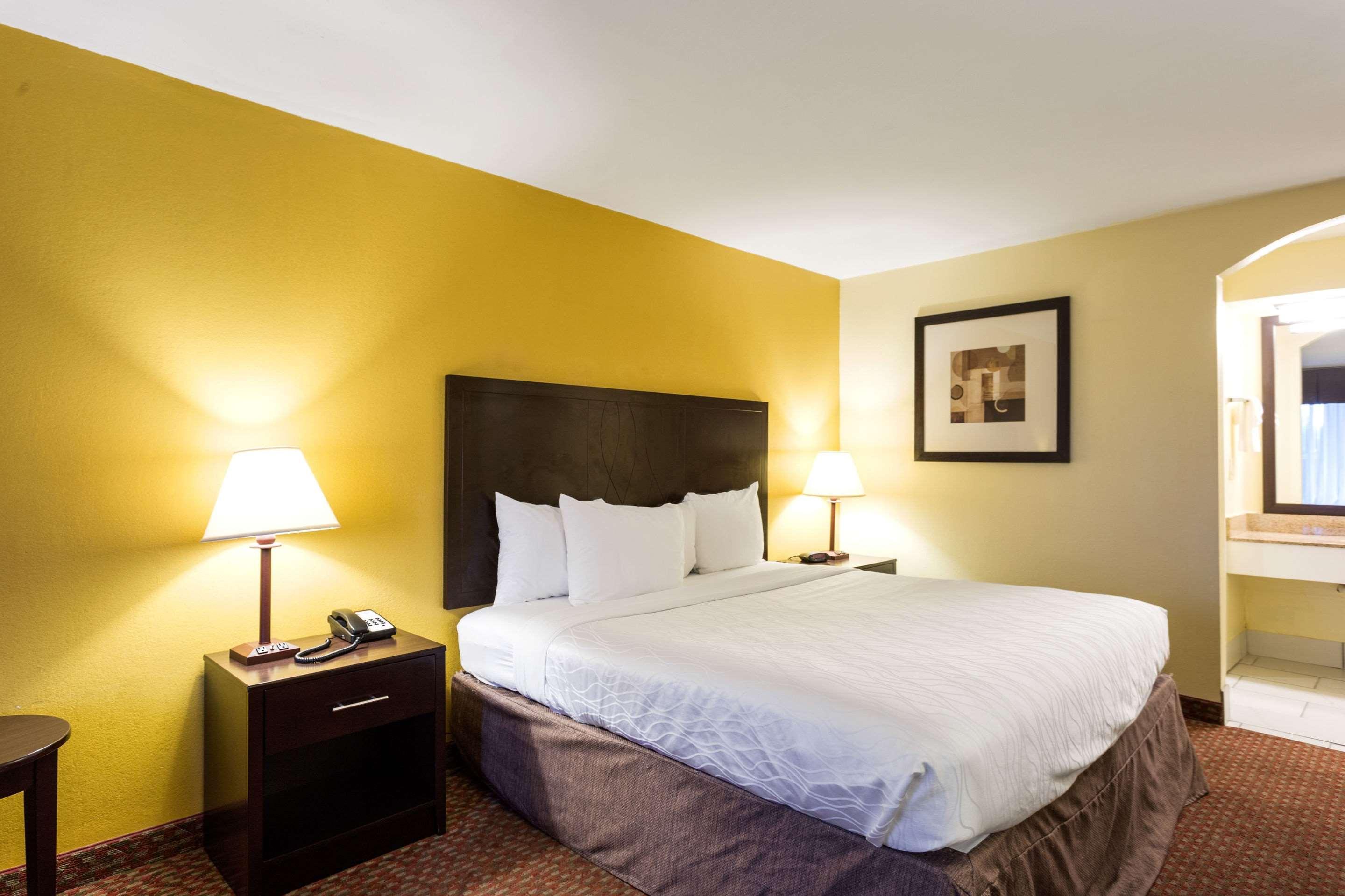 Quality Inn Indianola Eksteriør billede